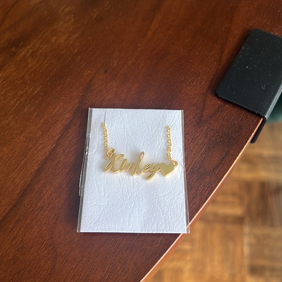 Name necklace - new - Picture 3 of 3